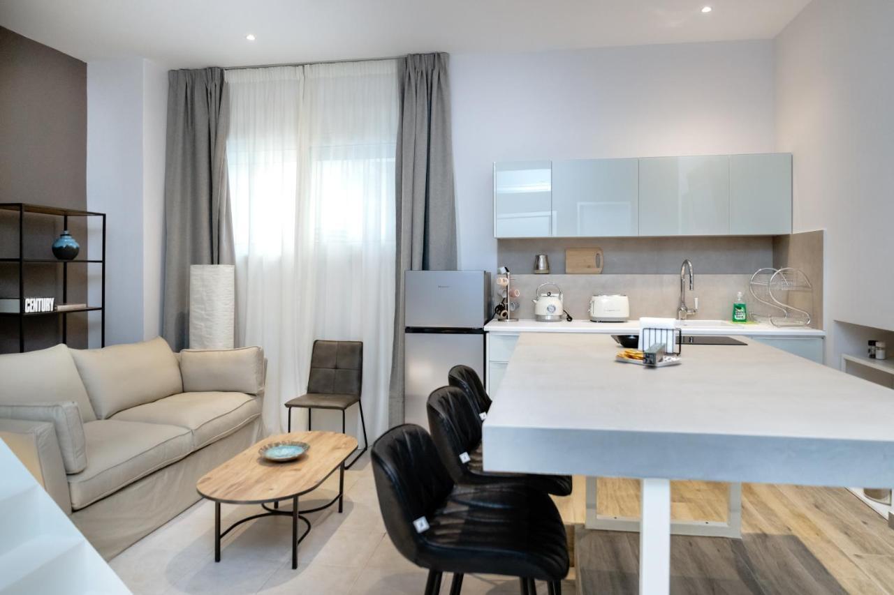 Апартаменты Athens Soho Lofts -Evaggelistrias 18 Экстерьер фото