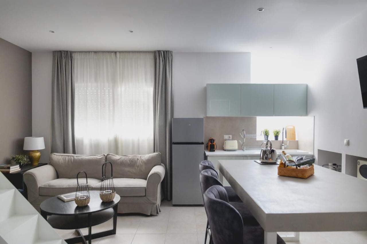 Апартаменты Athens Soho Lofts -Evaggelistrias 18 Экстерьер фото